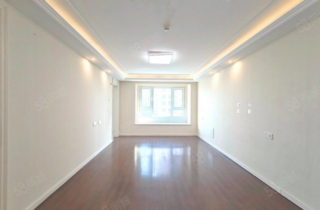 万科翡翠公园二期3室2厅100.55㎡78.8万二手房图片