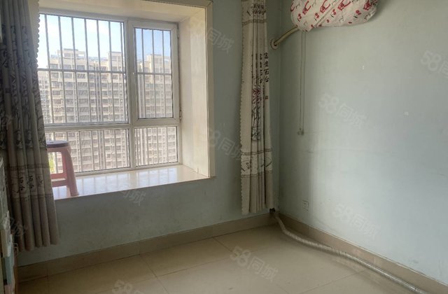 月亮湾B区实验旁位置好南北通透户型方正交通方便采光好视野开阔