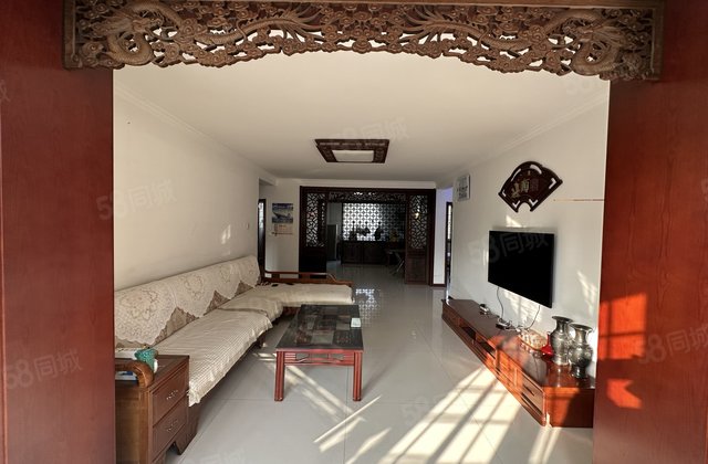 齐兴花园3室2厅131㎡98万二手房图片