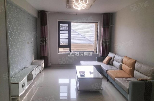 开发区，绿城百合新城，电梯洋房，全明格局，精装修，看房方便