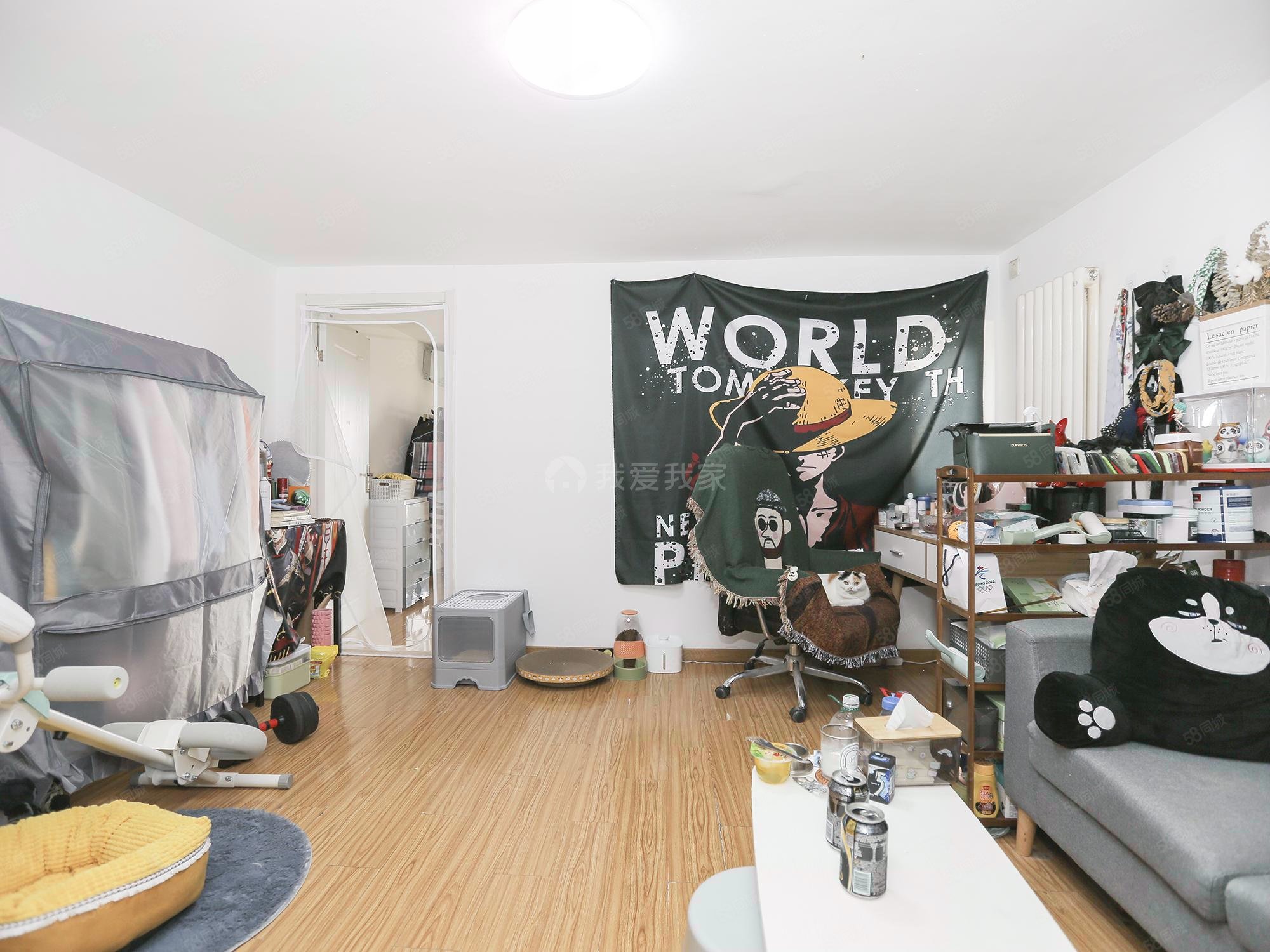 朗峰嘉園3室2廳2衛(wèi)66.2㎡東西330萬