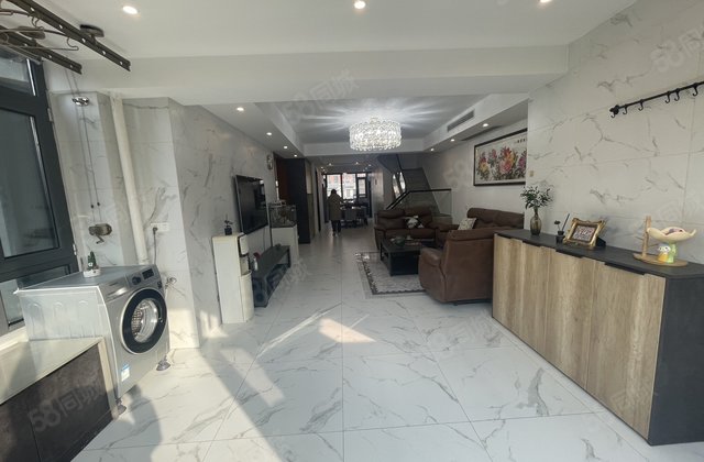 英伦花园 有实力客户看过来 叠拼34 带车位储藏室 带院子