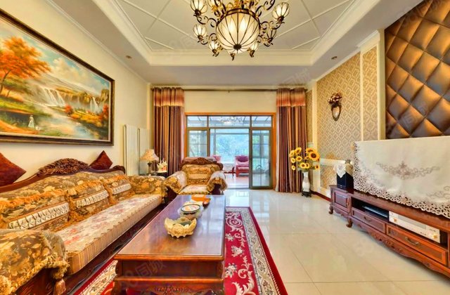 鹭湖宫2区(别墅)3室2厅176.61㎡335万二手房图片