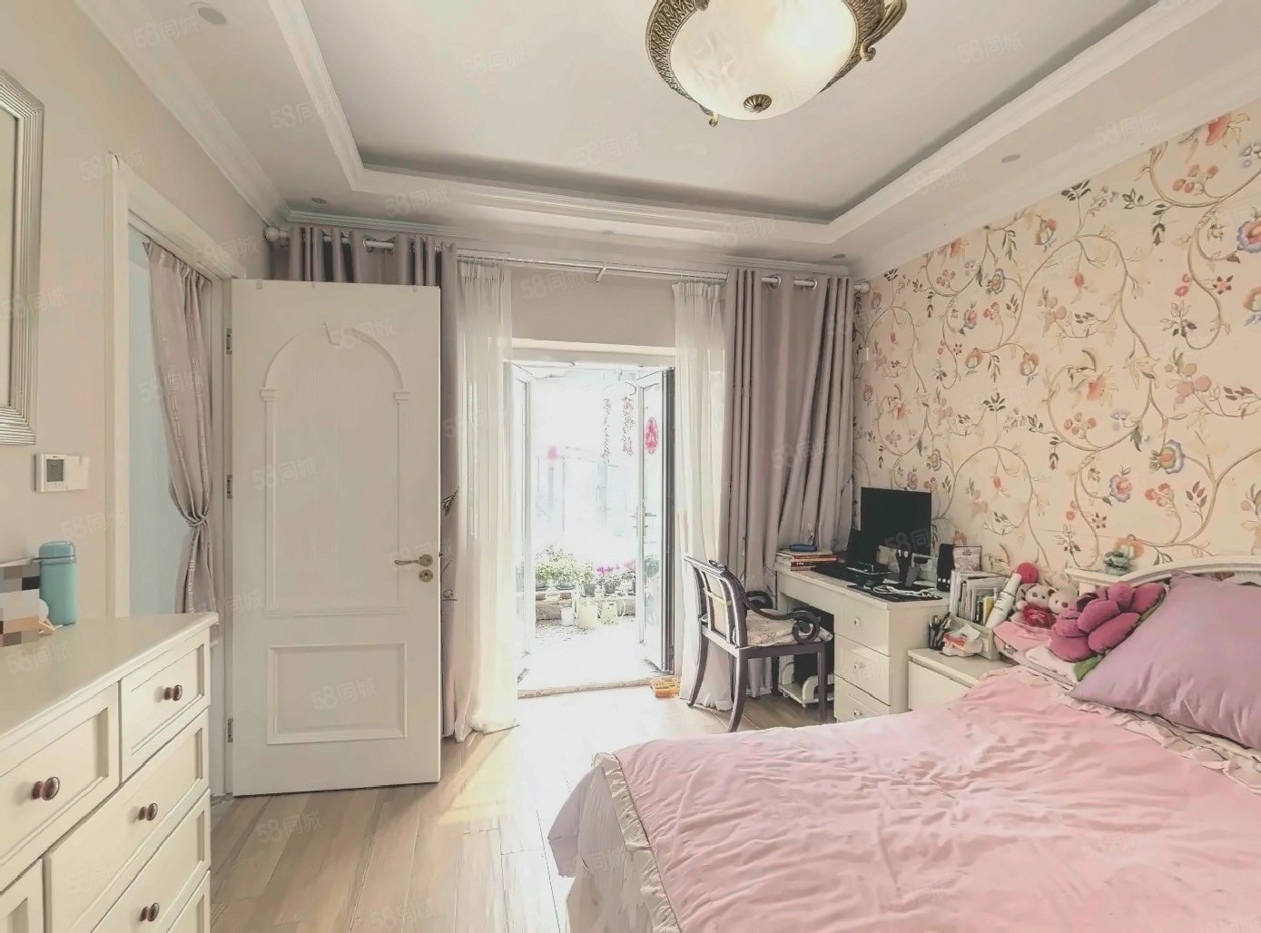 楓露皇苑6室3廳1衛(wèi)243.1㎡南北1410萬(wàn)