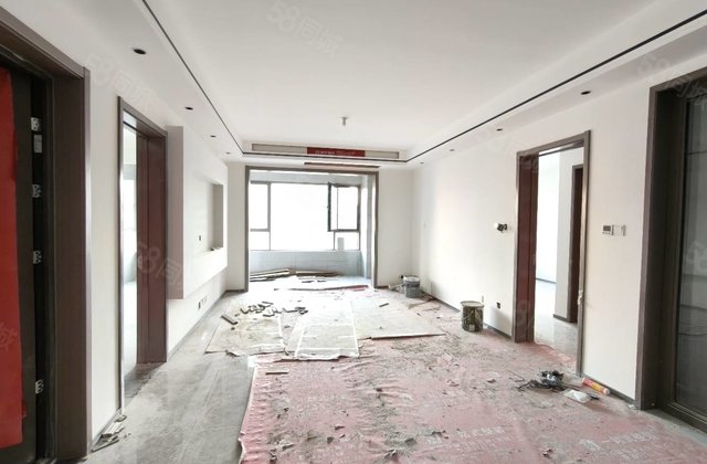 桃子天悦 送车储免大税 四叶草户型 新房未住 公摊少