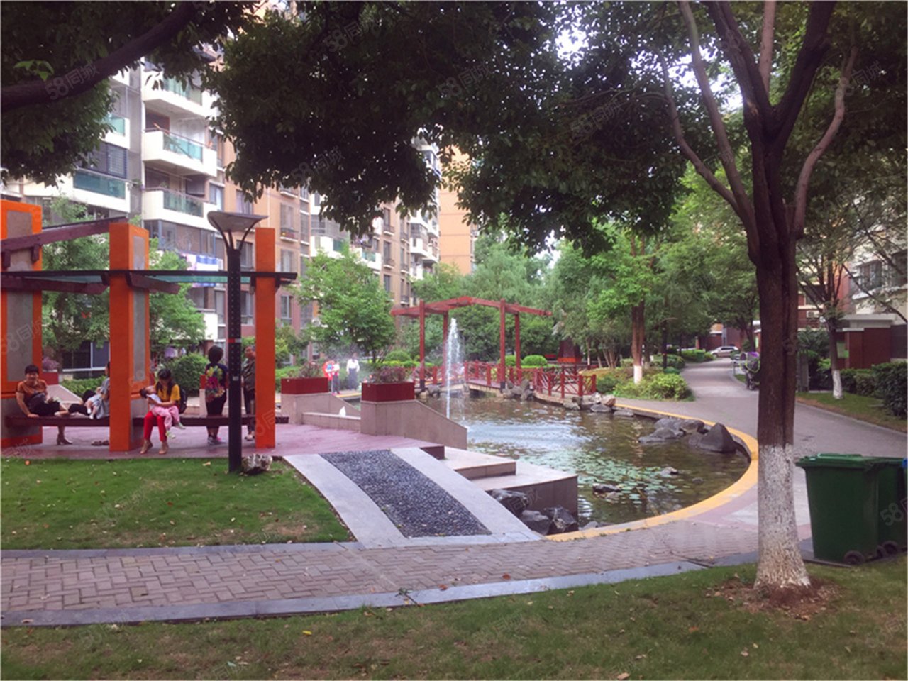 3房2卫高楼层电梯房绿地国际花都郁金苑南北通透