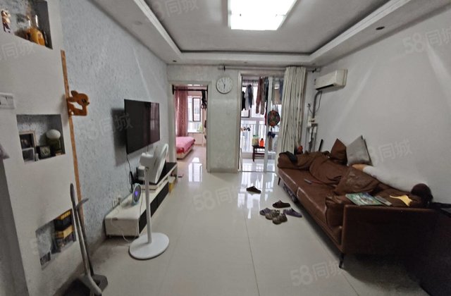 光明   阿卡刚需精装婚房两室 免大税带储藏室 房东置换急售