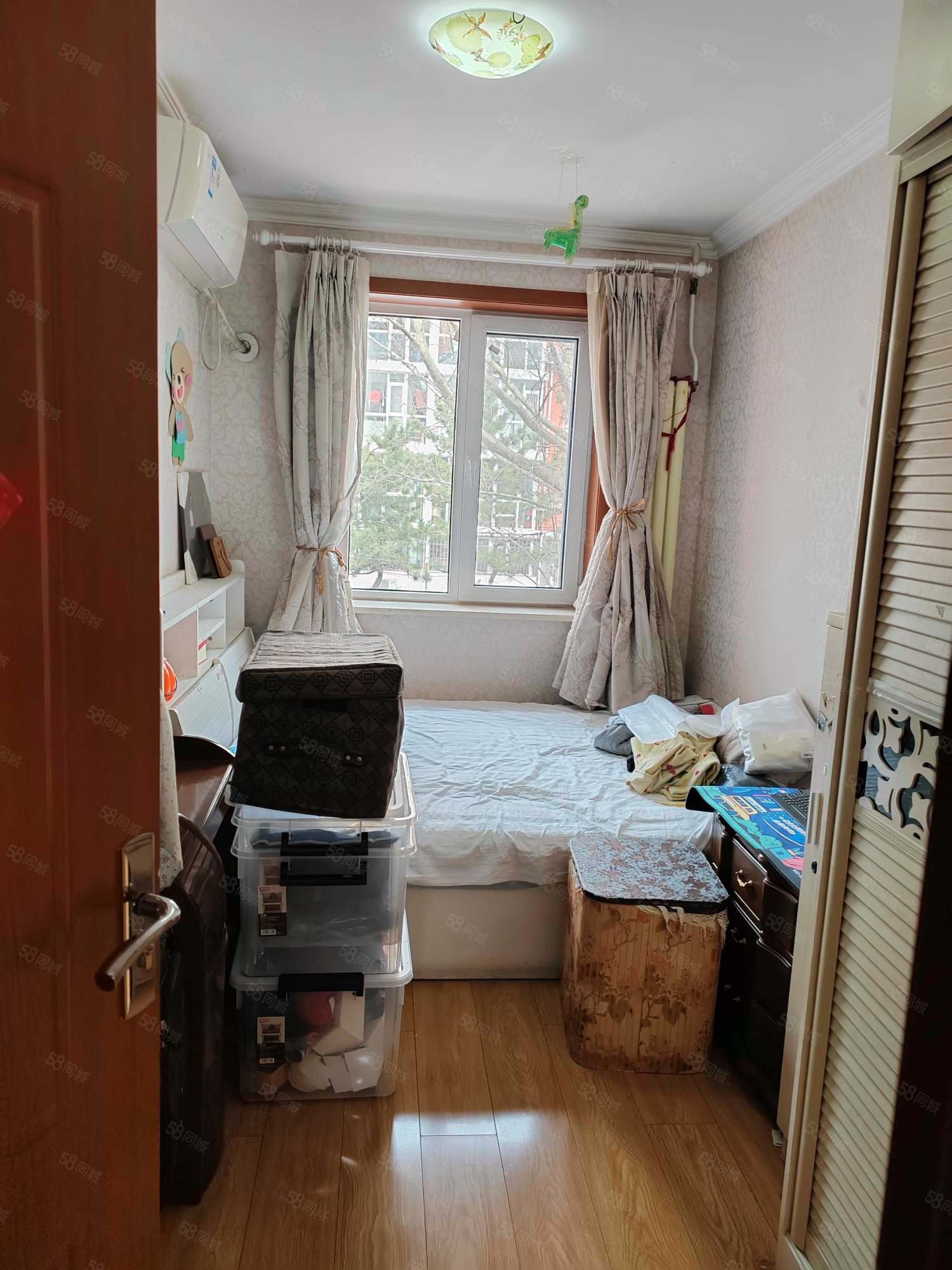 新鳳小區(qū)3室1廳1衛(wèi)87.13㎡南北160萬(wàn)