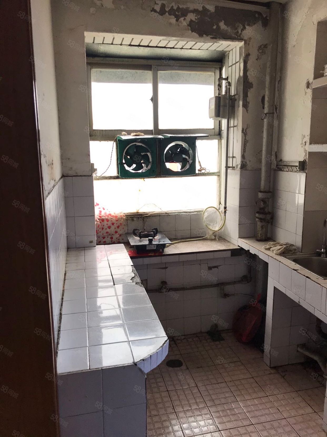 十堰人民小学家属楼2室2厅1卫86㎡东27万