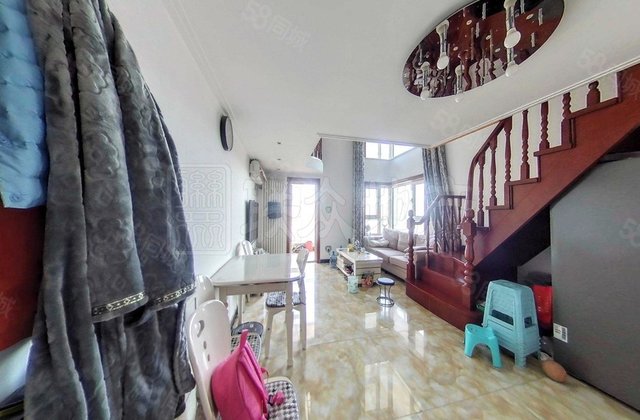 首邑溪谷3室2厅64.41㎡380万二手房图片