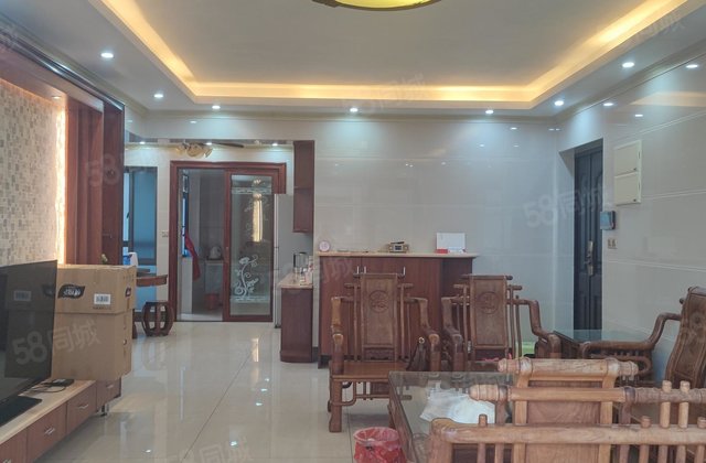 中银名苑3室2厅141.76㎡91.8万二手房图片