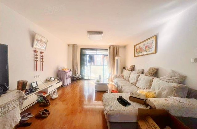 东方景苑(北区)3室2厅139㎡82万二手房图片