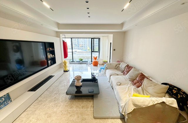 印湘江4室2厅143.07㎡190万二手房图片