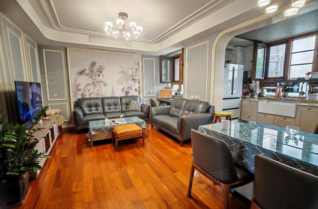 文轩本部，东关国际，裕昌运河苑精装修带车位，储免大税可按揭