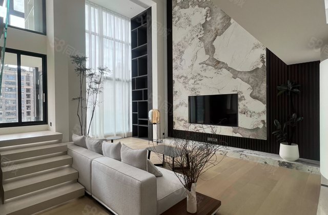 招商海月花园(二期)7室3厅239.25㎡3280万二手房图片