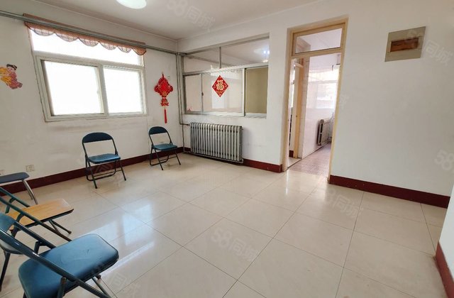 急售孝心一楼！生活便利！紧邻亿丰！云麓九里旁！边户！半地上！