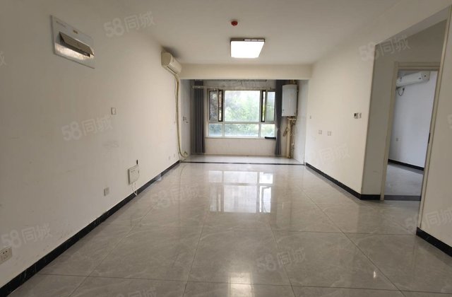 民生凤凰城10号院 楼龄新 小三居 电梯房 商品住宅