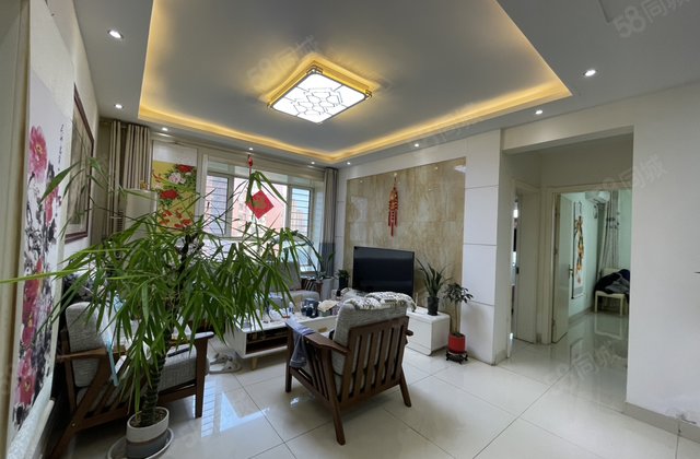 海德公园东边户，88万免大税送储藏室