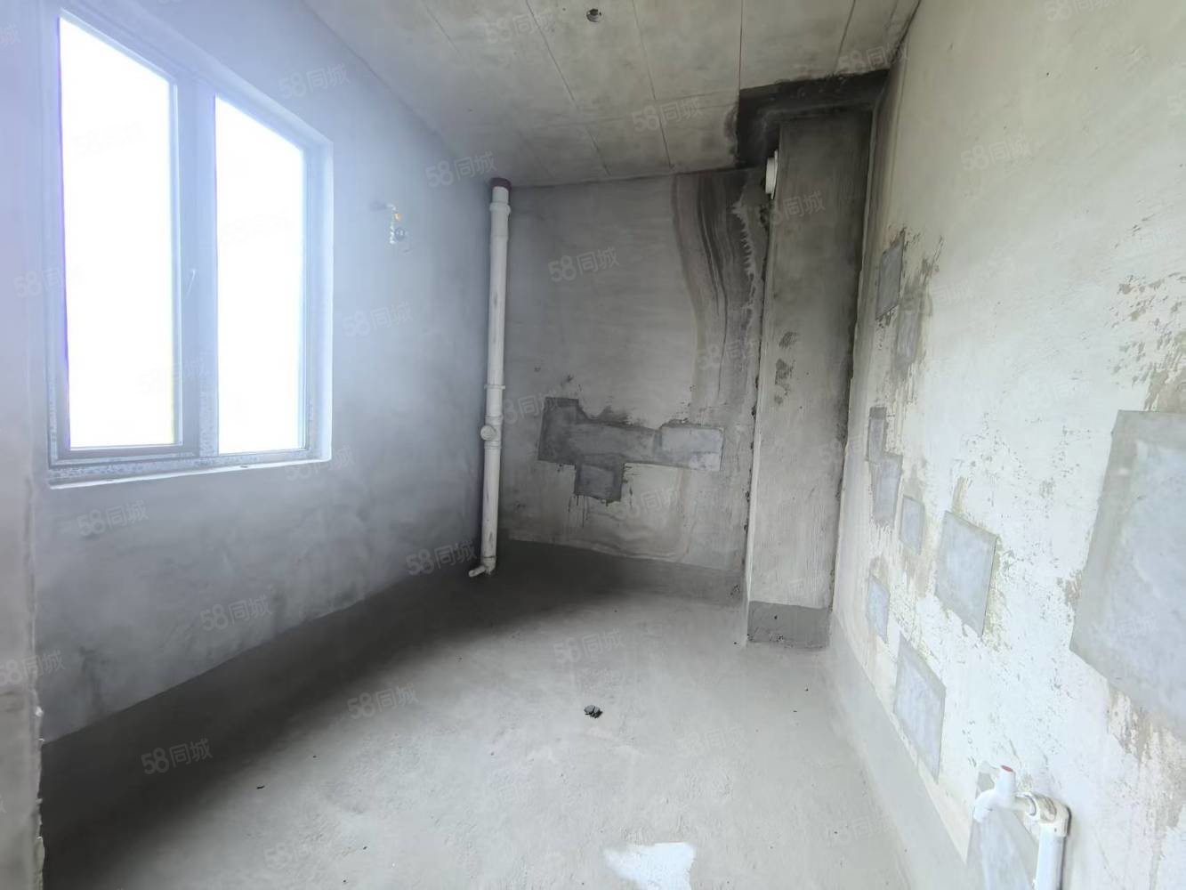 桃李江山3室2厅2卫131㎡南北89万