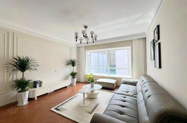 云南映象(C区)3室2厅112㎡99万二手房图片