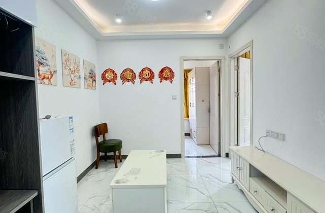 钜隆君玺花园2室1厅45.64㎡30万二手房图片