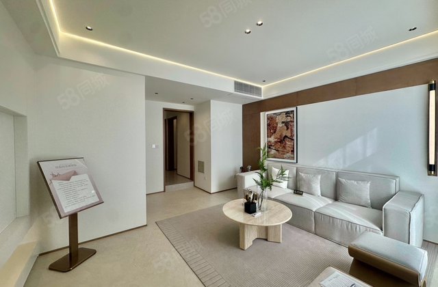 西京都高尔夫别墅4室2厅236㎡106.1万二手房图片