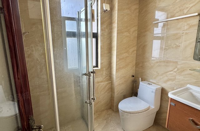 城市美林4室2厅137㎡110万二手房图片