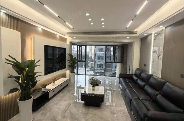 港城铜锣湾4室2厅118㎡79.8万二手房图片