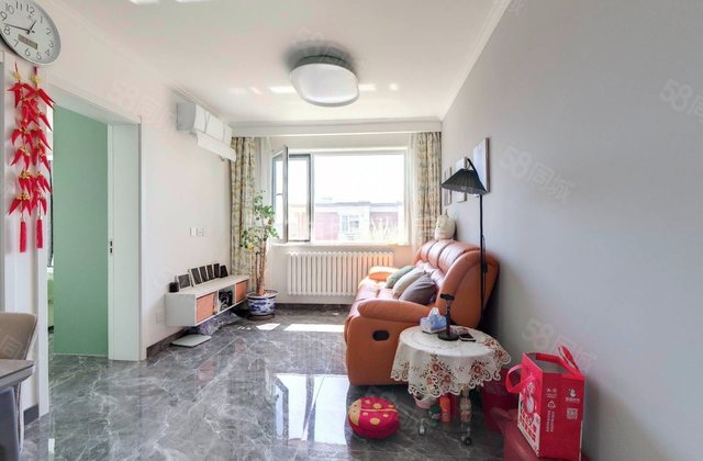 柏阳景园A区1室1厅52.73㎡188万二手房图片