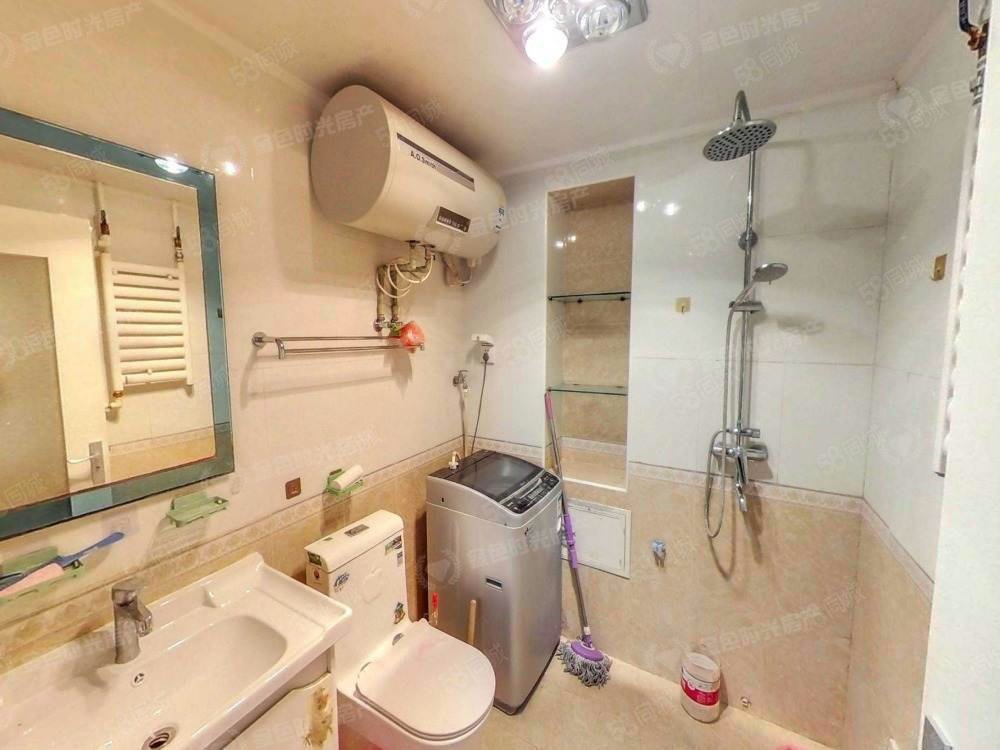 水色時光花園(五區(qū))3室1廳1衛(wèi)107.47㎡南北155萬