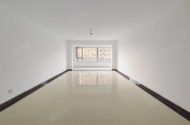 润景苑 公安家属院 经典三叶草双阳台 南北通透 送车位诚心卖