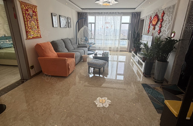 辽河半岛3室2厅1卫132.6㎡南北68.8万