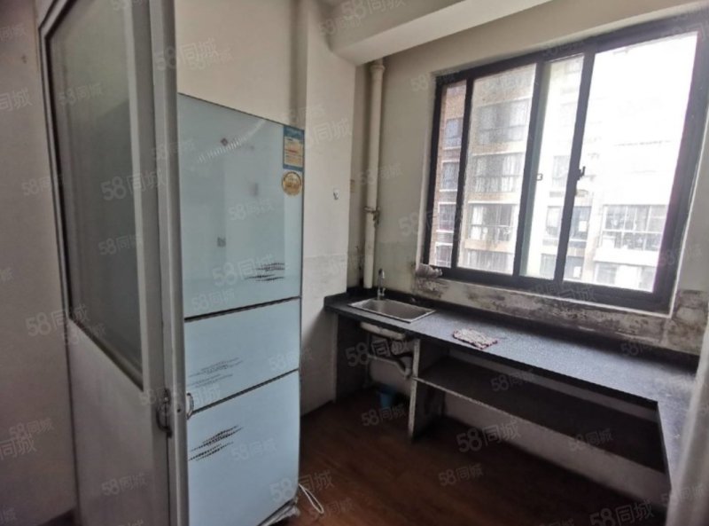 江南雅苑2室2厅1卫86㎡南63万