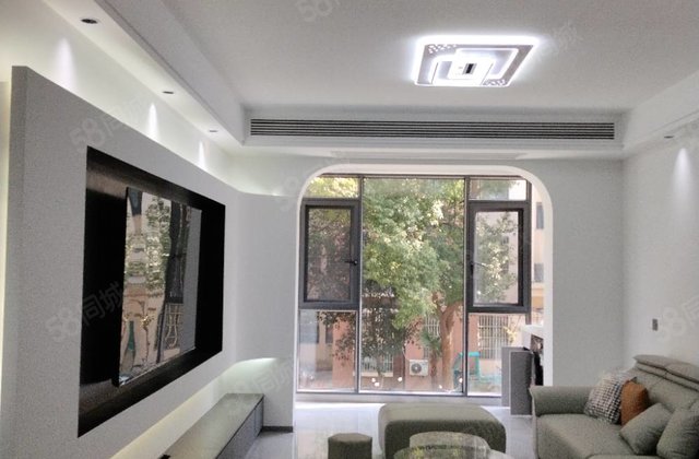 鸿联四季花城3室2厅110㎡56万二手房图片