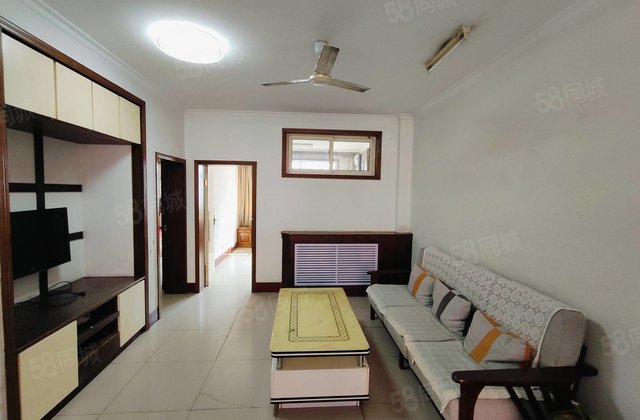 兴华路小學 东昌中学！中巨房产多层二楼！三室带储！