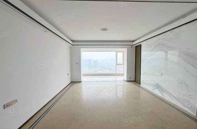 泰禾佛山院子5室2厅182.97㎡400万二手房图片