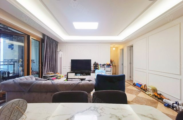 万科金色悦城(5期)4室2厅130.15㎡155万二手房图片