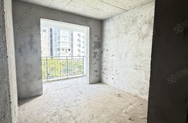锦绣龙城3室2厅100㎡36万二手房图片