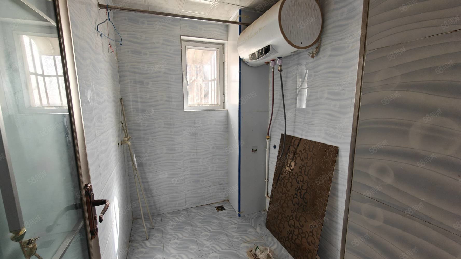 新苑名府3室2厅2卫132㎡南北49.8万