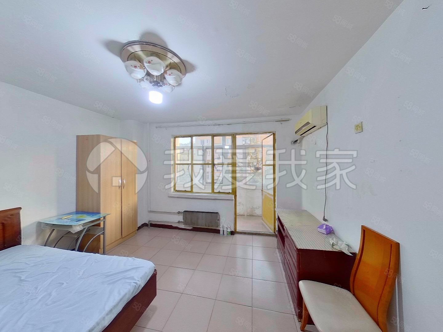 建材城西二里2室1廳1衛(wèi)58.29㎡東南225萬(wàn)