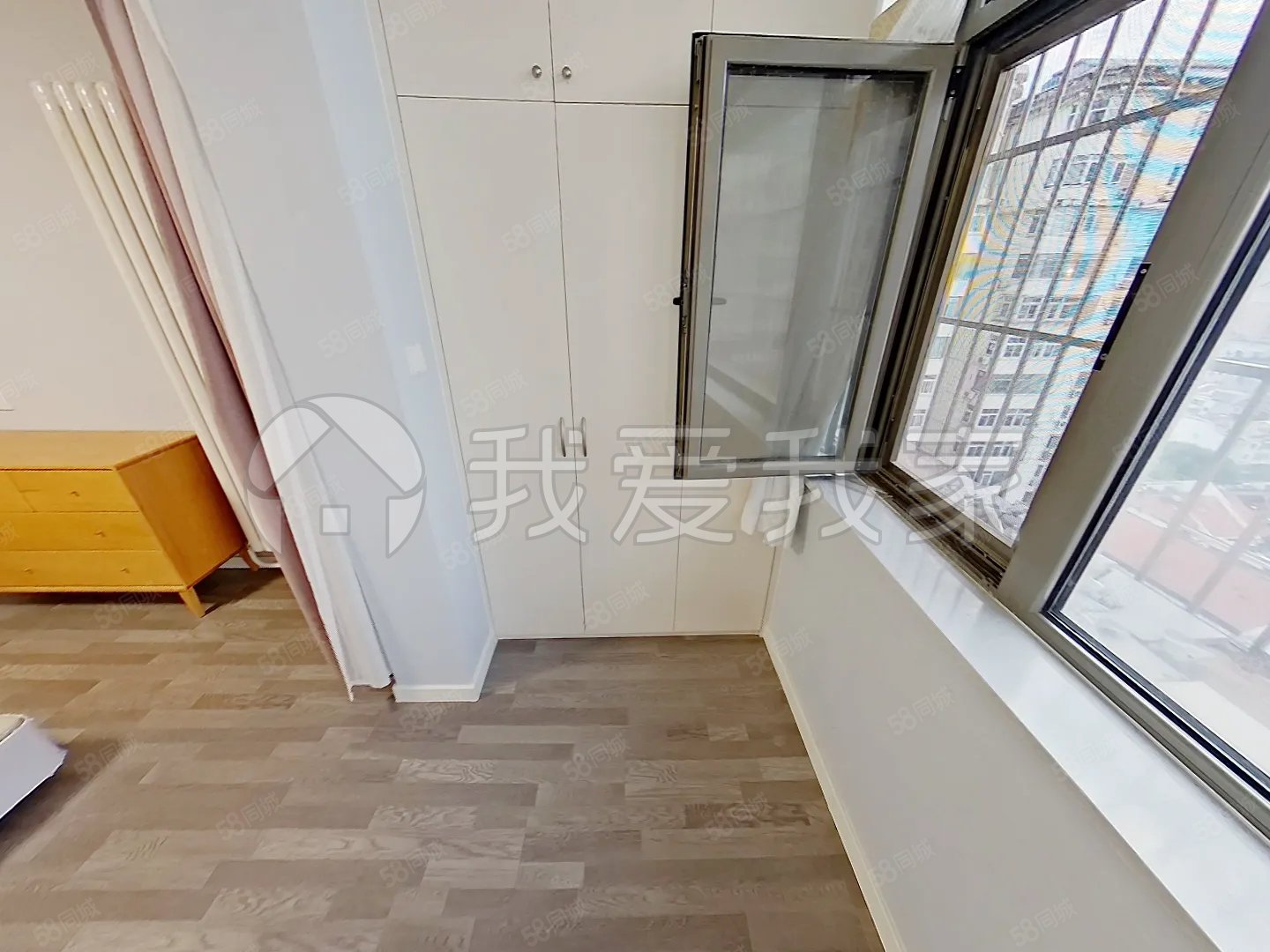 慧忠北里1室1廳1衛(wèi)65.82㎡西南399萬