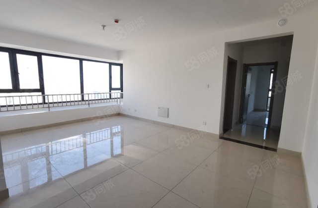 新上阿卡六期 新房未住 东边户 双卫 送车位储藏室