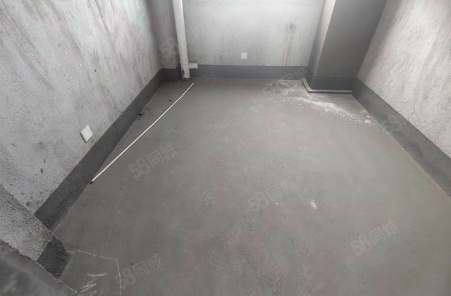 景阳华府(南区)3室2厅139.19㎡105万二手房图片