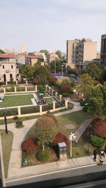 碧桂园天玺3室2厅2卫121.7㎡南北68.8万