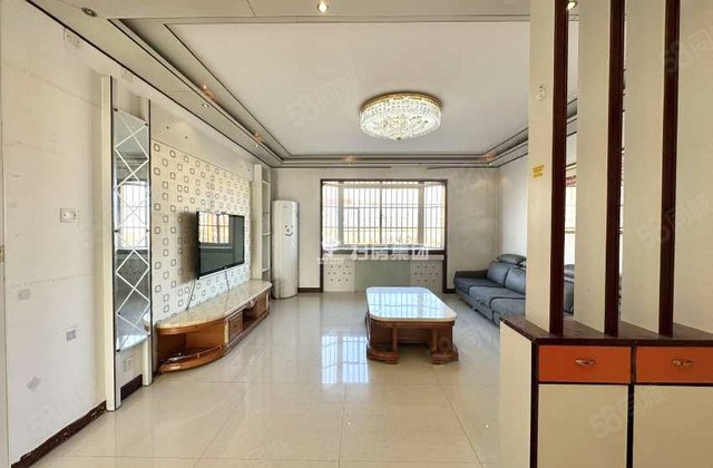 凤凰新城带地上独立车库带储藏室！好楼层免大税！看房方便有钥匙