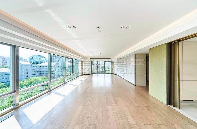 梵悦万国府3室2厅237.89㎡2799万二手房图片