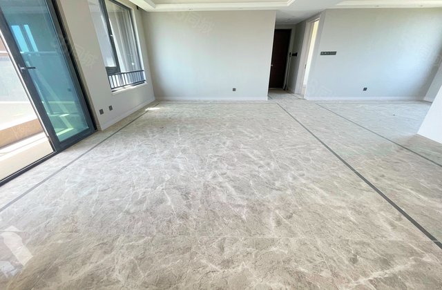 万科公园传奇北区4室2厅165㎡388万二手房图片