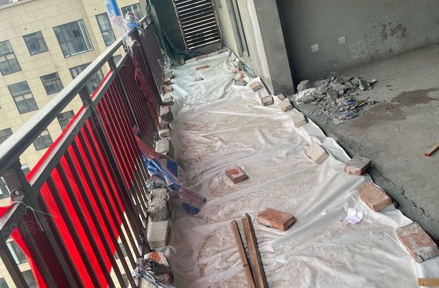 桃李春风4室2厅141.68㎡73.5万二手房图片