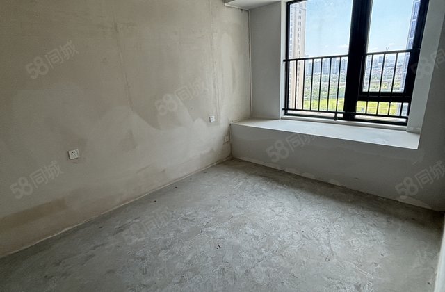 万科心海上城4室2厅125㎡215万二手房图片