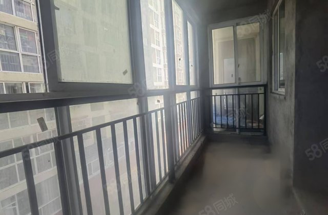 绒兴家苑2室1厅92.69㎡58万二手房图片